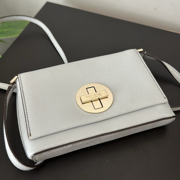 Kate Spade Sally Newbury Lane Valencia Crossbody Grey - Picture 3 of 10